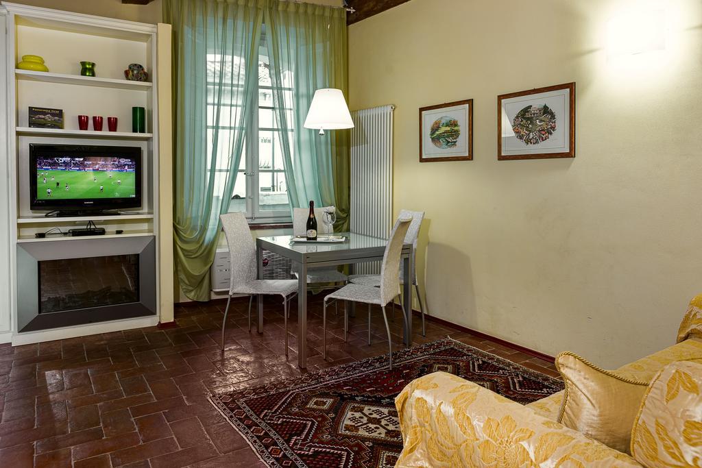 Готель Antica Residenza Dell'Angelo Лукка Екстер'єр фото